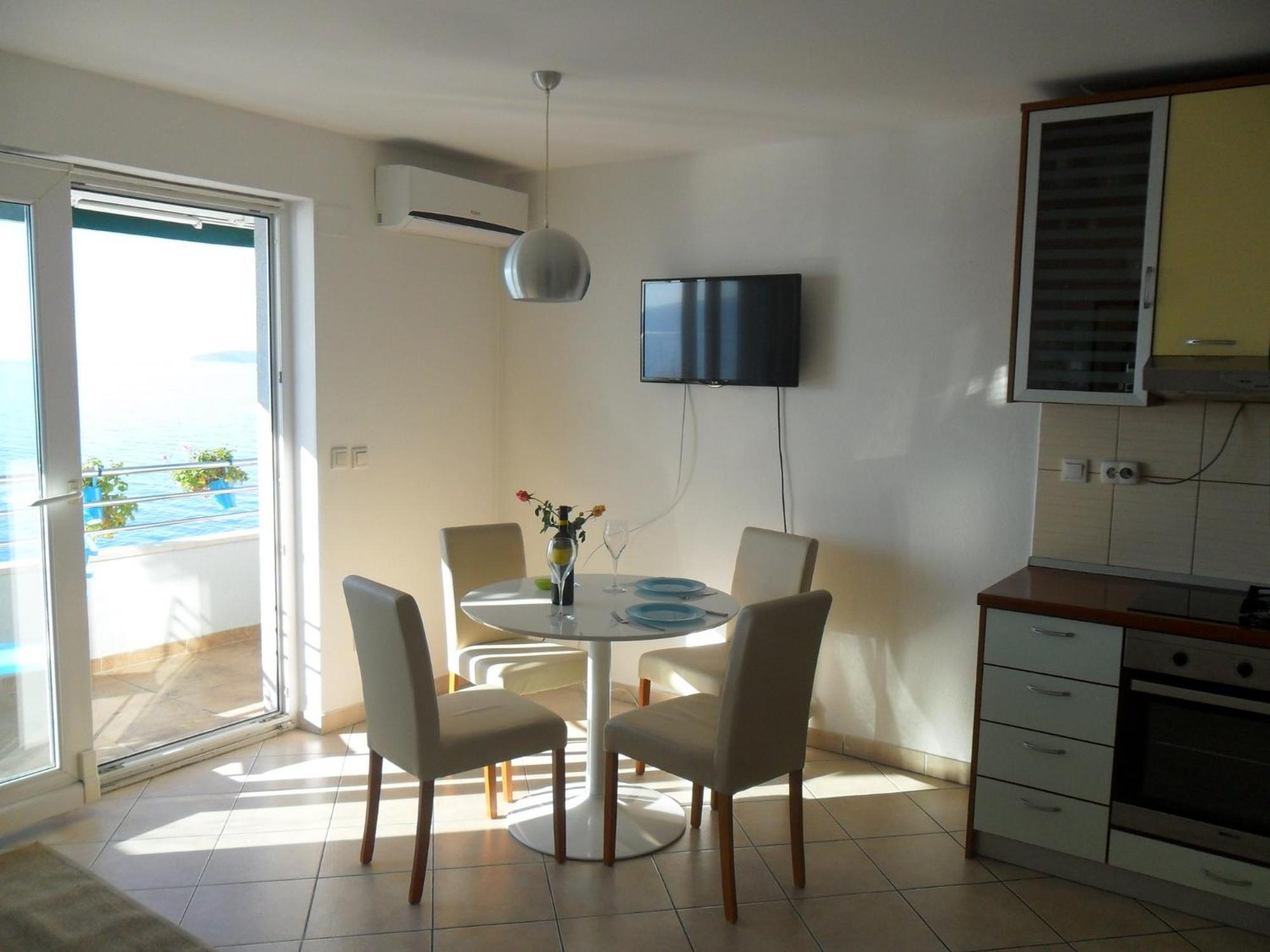 Apartments & Room Paula Stobreč 部屋 写真